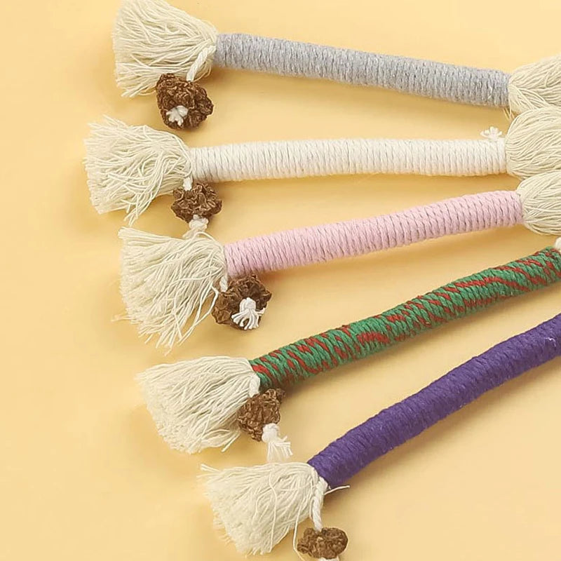 Hand-Knitted Cat Chew Toys with Silvervine – Molar Cotton Rope Teaser for Kittens
