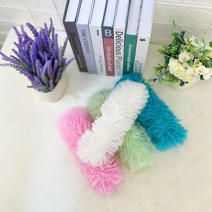 Catnip-Infused Plush Chew Toy – Soft Teaser Pillow & Interactive Playstrip for Cats
