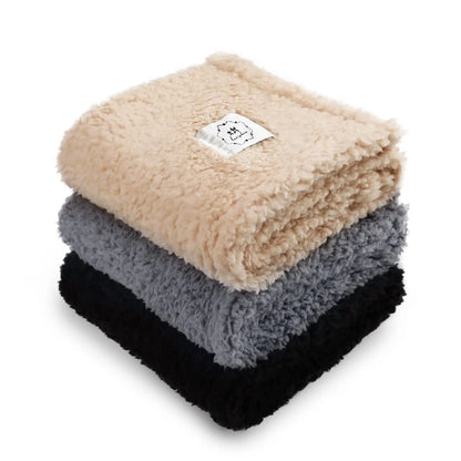 Calming Sherpa & Fleece Pet Blanket – Ultra-Soft Fluffy Throw for Dogs, Cats, Puppies