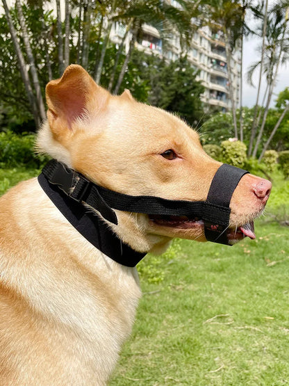 Escape-Proof Dog Muzzle – Adjustable Anti-Chew Mask for Small to Large Breeds & Short-Muzzled Pets
